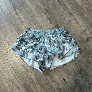 Hotty Hot Low-Rise Lined Short 2.5"